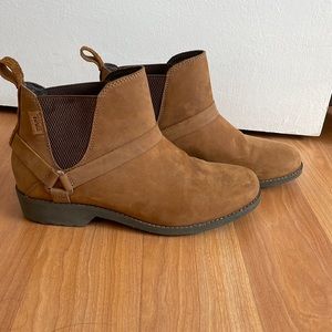 Teva Waterproof Chelsea Boots